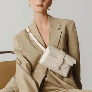 Senreve Aria Belt Bag Dragon Cream